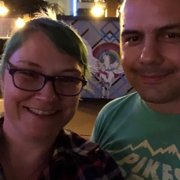 Meet your Posher, Christina - Picture 1 of 1